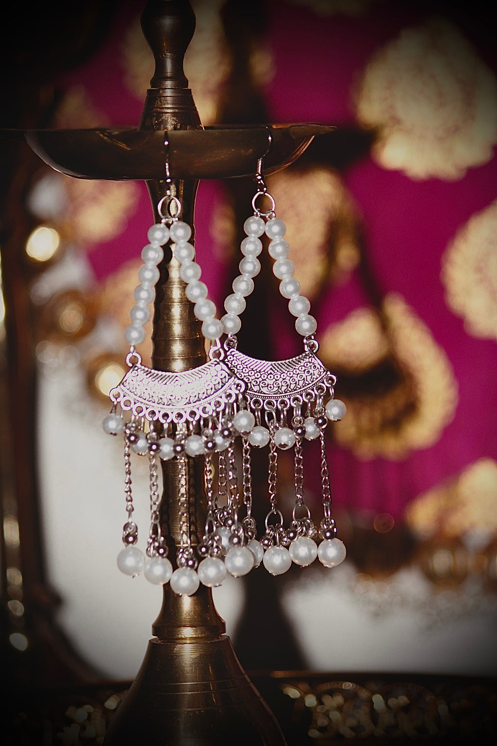 Motika – The Pearl of Grace