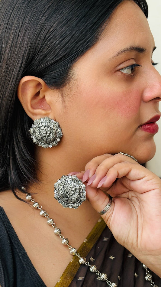 Lina Oxidised Stud Earrings (without ring)