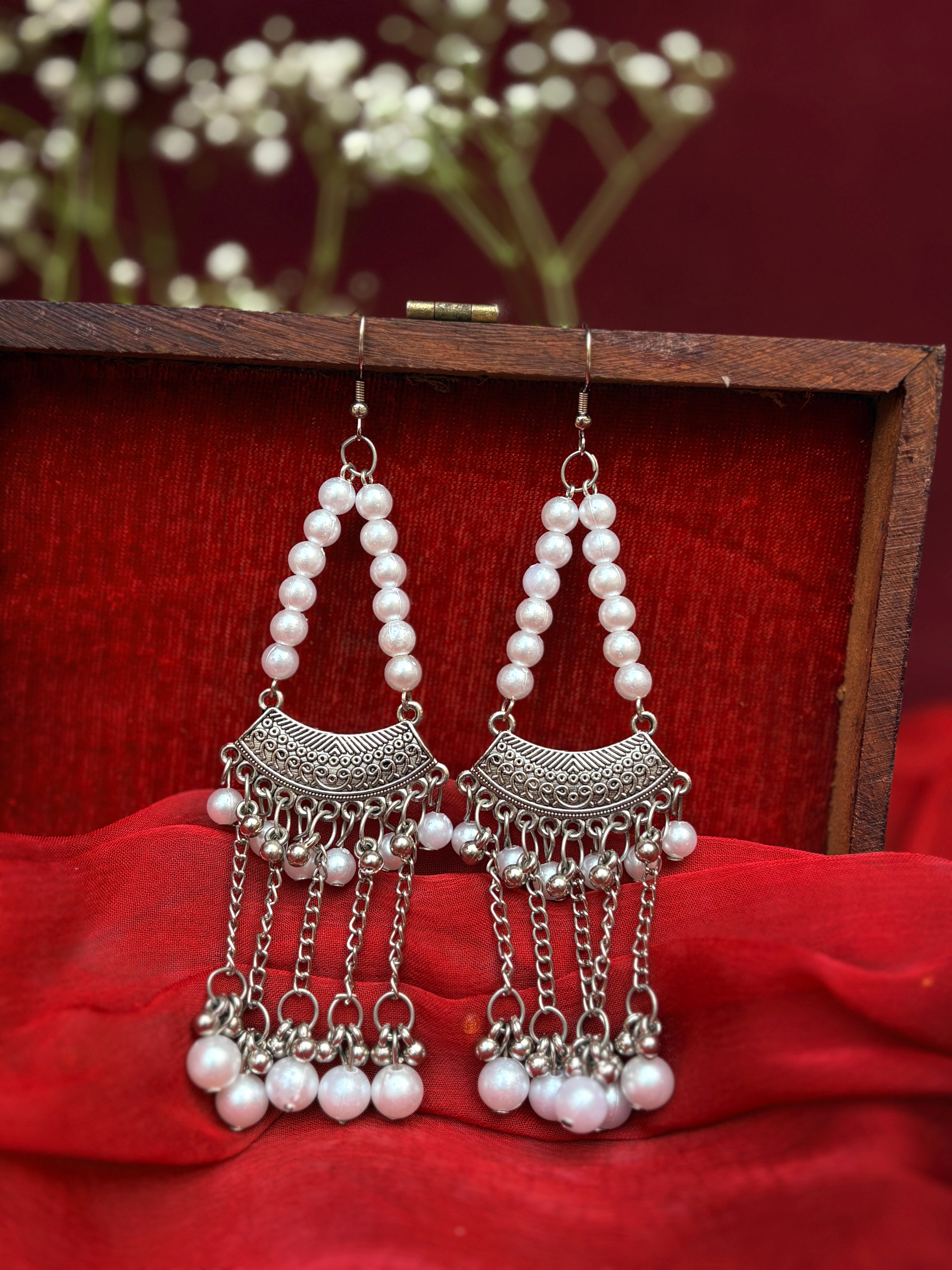 Motika – The Pearl of Grace