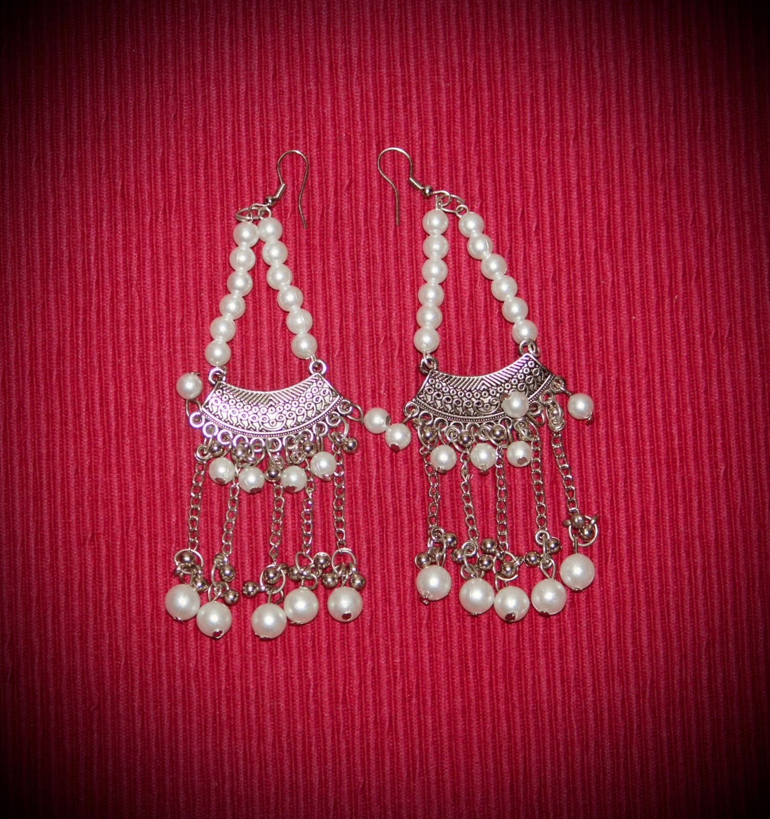 Motika – The Pearl of Grace