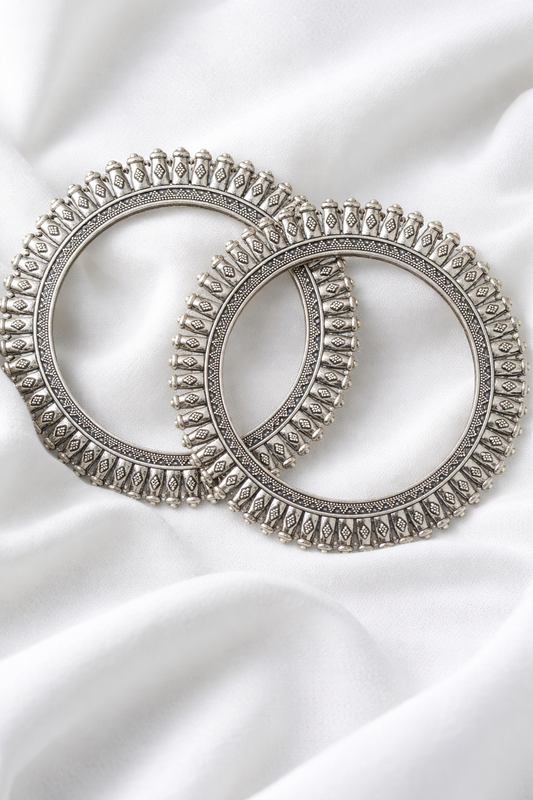 Aaroh Oxidised Kada – Timeless Desi Statement (Set of 2)